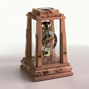 Art. 333/2, Horloge de table faite de peuplier et de htre avec cadran argent