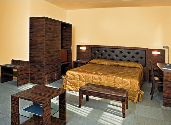 Collezione Class, Mobilier de chambre adaptée, bois d'ébène, des chambres d'hôtel