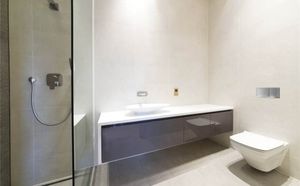 Meubles de salle AS design, Meubles de salle de bains avec le système modulaire, des formes de base, différentes finitions, portes à fermeture magnétique