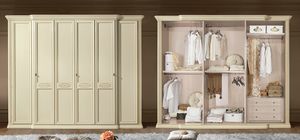 Siena armoire, Armoire de style classique