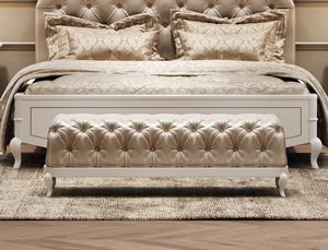 Bellini Royal Art. C8424-L, Banc capitonn� avec pi�tement en bois laqu�