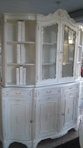 8235 VITRINE, Vitrine de style classique, faite main