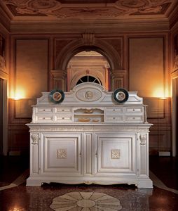 Art. 4002, Buffet de style pour salle � manger