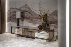 Dune bahut, Armoire basse en verre