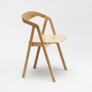 Sta, Chaise en bois empilable