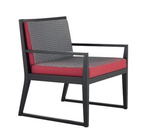 Marker chaise 05, Chaise design avec un grand sige, en bois, avec des coussins