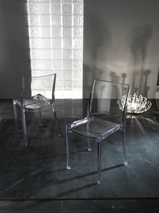 Art. 035 B-cristal, Chaise transparente en polycarbonate empilable