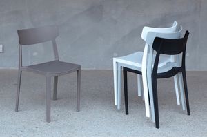 Art. 040 City Life, Chaise empilable en polypropylène et fibre de verre