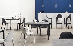 EVA S, Chaise extrieure pour bars et restaurants