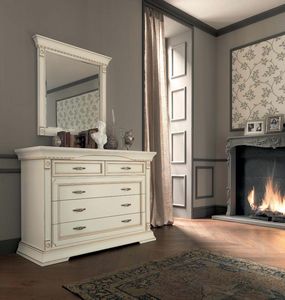 Art. 71BO01CO, Commode en bois, de style classique