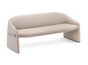 Majorette Sofa, Canap� trois places rembourr� et rev�tu avec accoudoirs