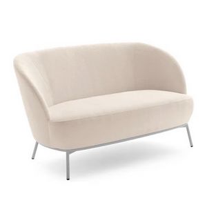 Rose 03951, Canap� au design arrondi, avec pieds en m�tal