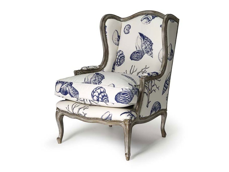 Art.320 armchair, Fauteuil en bois de hêtre, de style Louis XV
