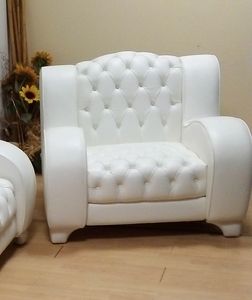 Lory fauteuil, Fauteuil capitonn en cuir blanc