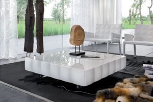 VENICE coffee table, Table basse en feuillet revtu de PVC, pour une salle d'attente