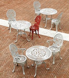 Narcisi 330 Table, Table basse en aluminium extrud, pour jardins