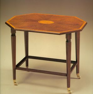Art. 89105, Table d'appoint sur roulettes, avec plateau incrust�