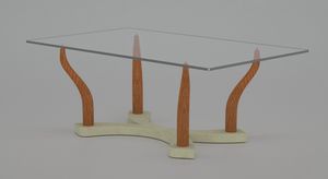 Elettra, Table basse avec pitement en pierre et bois