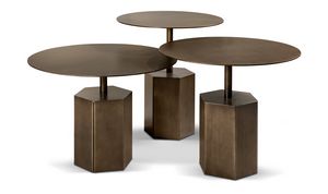 Esagono tables d'appoint, Petites tables avec base m�tallique hexagonale