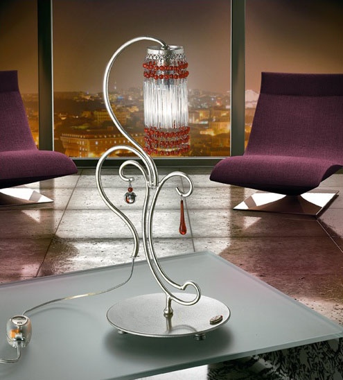 Casanova table lamp, Lampe en métal forgé à la main, par des bureaux modernes