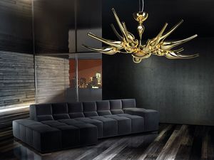 Ego chandelier, Lustre en laiton avec des diffuseurs en verre souffl