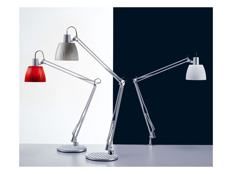 Opera, Lampe de table pour les ampoules fluorescentes, pour les bureaux