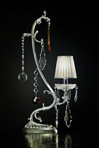 Art. Mary P, Lampe de table en laiton avec abat-jour