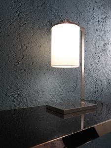Riga TL-01 G, Lampe de table moderne en laiton