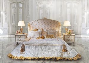 Ambra, Classique Chambre d'chevet, tte de lit avec des dcorations florales