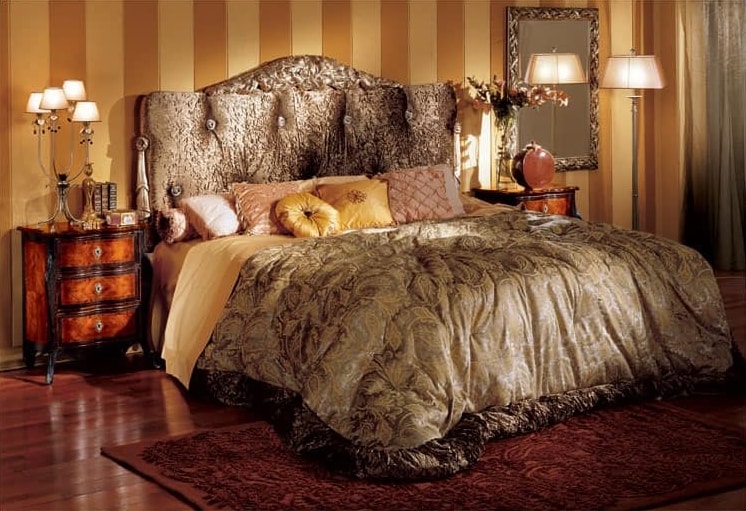Florence bed, Lit de style classique avec tête de lit rembourrée