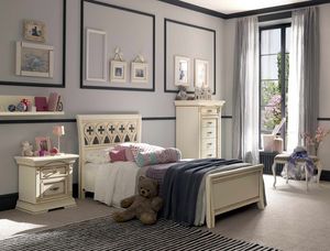 Art. 71BO01LT, Lit simple de style classique, avec t�te de lit sculpt�e et perfor�e