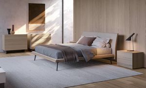 Khloe, Lit aux lignes d�licates mais claires. avec t�te de lit rembourr�e