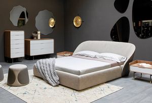 MAMA, Lit rembourr avec tte de lit enveloppante