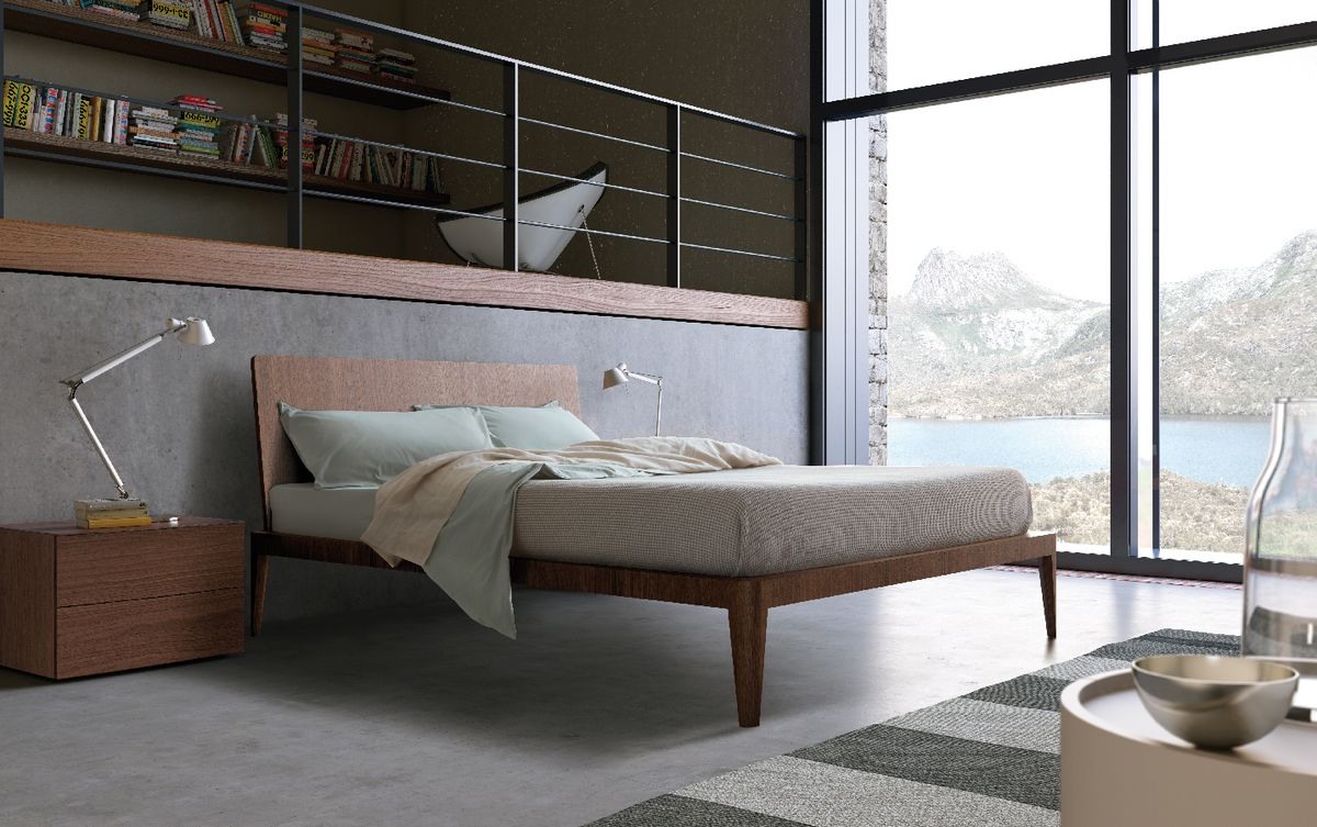 Spillo bed, Lit en bois avec des lignes fines, les hôtels et les chambres