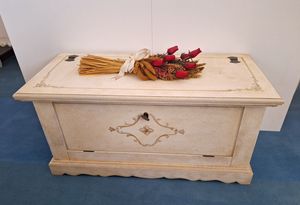 Art. 410, Meuble de style classique