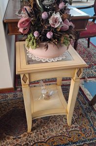 Art. 035, Table basse de sortie, avec plateau carr�