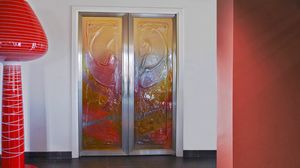 BAI.07, Porte  double ouverture, avec verre color