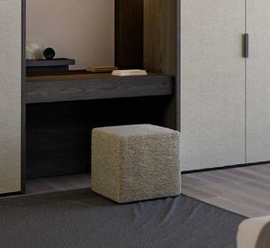 Sit, Poufs de diff�rentes formes et tailles