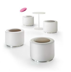 Monoculo, Pouf rembourr� avec rangement