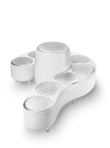 WhyNot?, Assis pour les zones d'attente, en forme de point d'interrogation