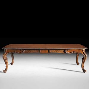 Art. 813 table, Table extensible avec jambes sculptes, style baroque tardif