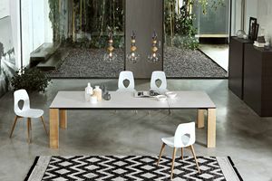 DADA, Table extensible avec plateau en cramique