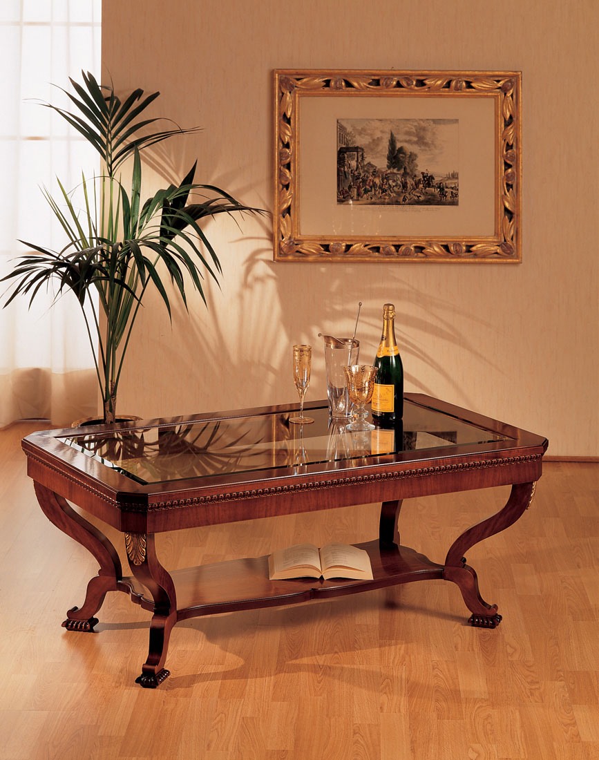 Art. 962/R, Petite table de style classique, de luxe, en bois sculpté à la main