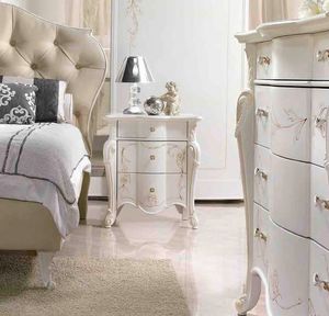 Incanto Art. 441, Table de chevet en bois, avec sculptures et d�corations raffin�es