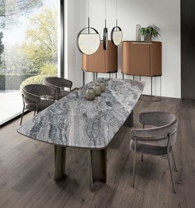 Ulisse table, Table avec pieds en acier courb�s en spirale