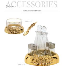 Accessoires de table, Accessoires de table en plaqu or 24 carats.