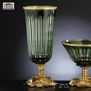 730-760-700Axxx, Vases et objets dcoratifs en cristal, or et bronze