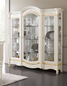 Diamante Art. 2601, Vitrine avec verre frontal grav