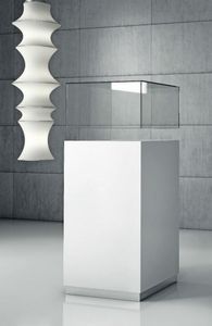 Quadratum Q/50 – Q/50CC, Cabinet avec vitrine en verre ou en plexiglas