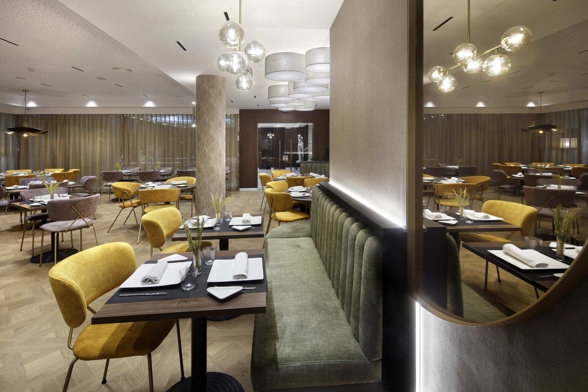 Caf� Lugano Hotel HCC ST Moritz - Barcelone, Espagne